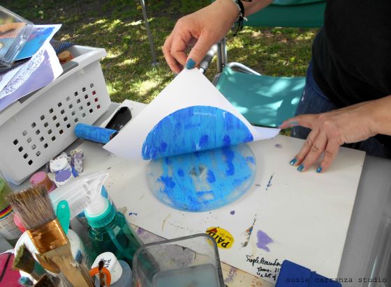 first use of round gelli plate