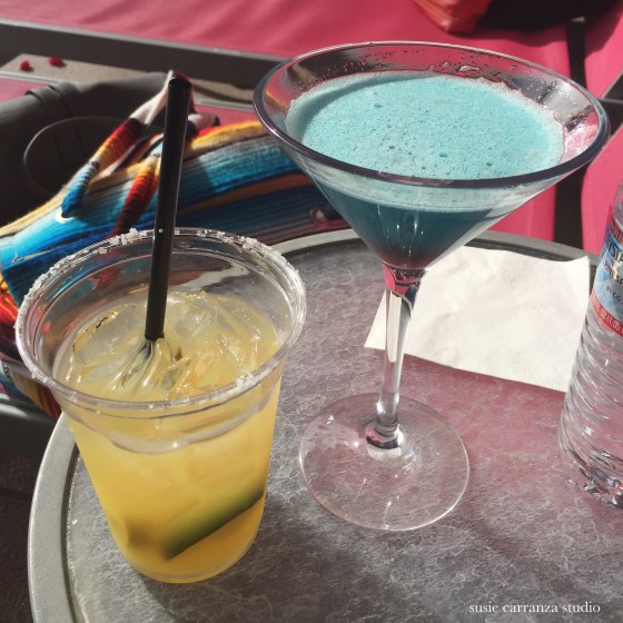 Drinks poolside in Palm Springs - susie carranza studio